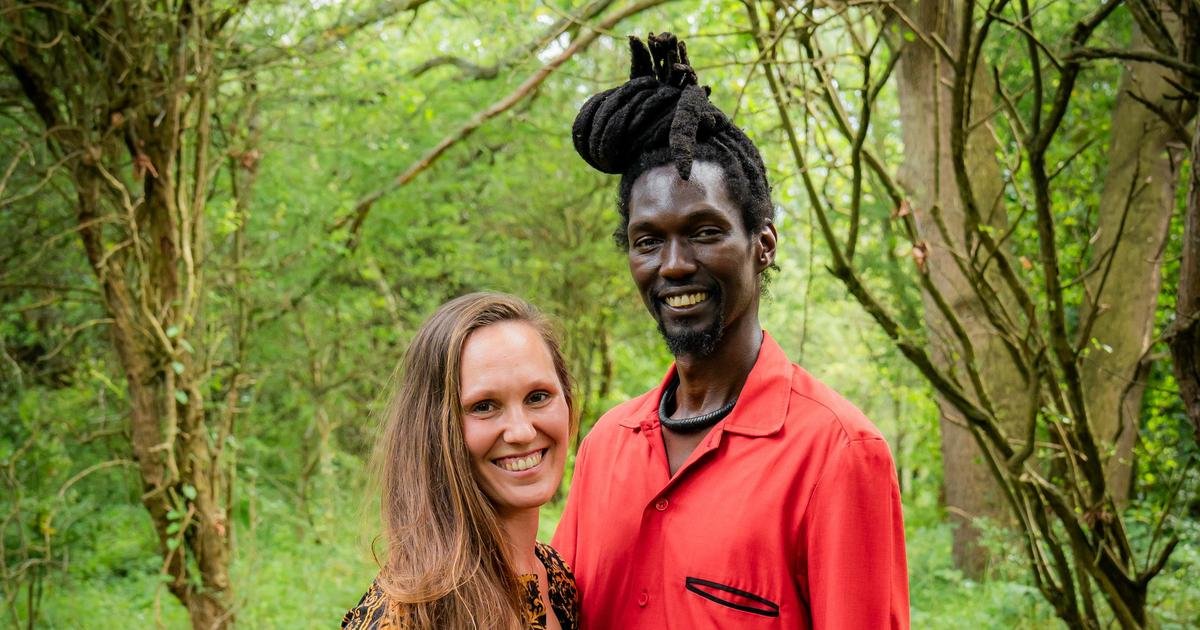NIS PODIUM OP LOCATIE - Eline Bierling en Mame N'Diack