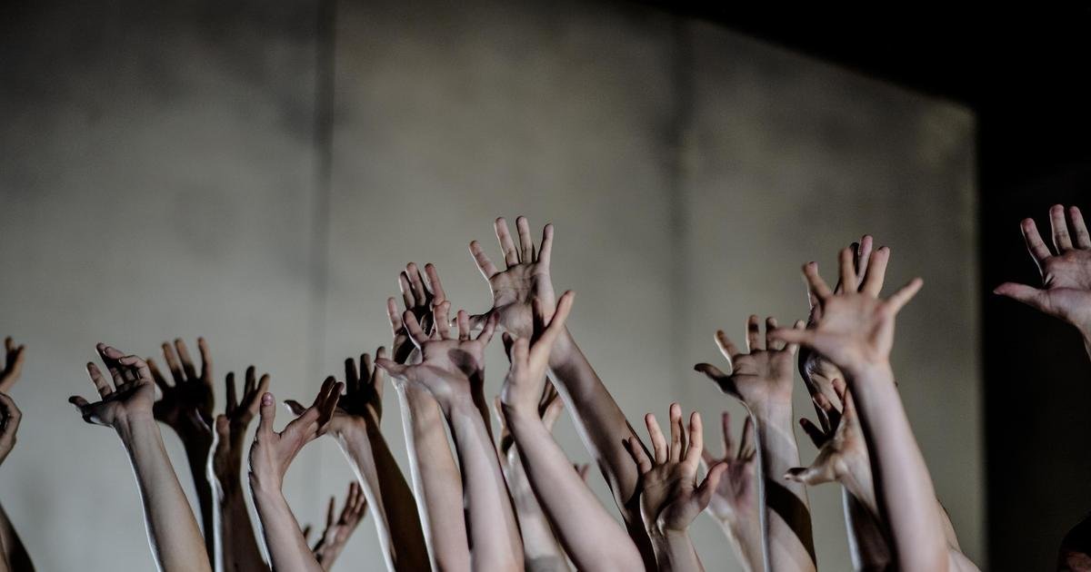 Conny Janssen Danst - Behind The Wall