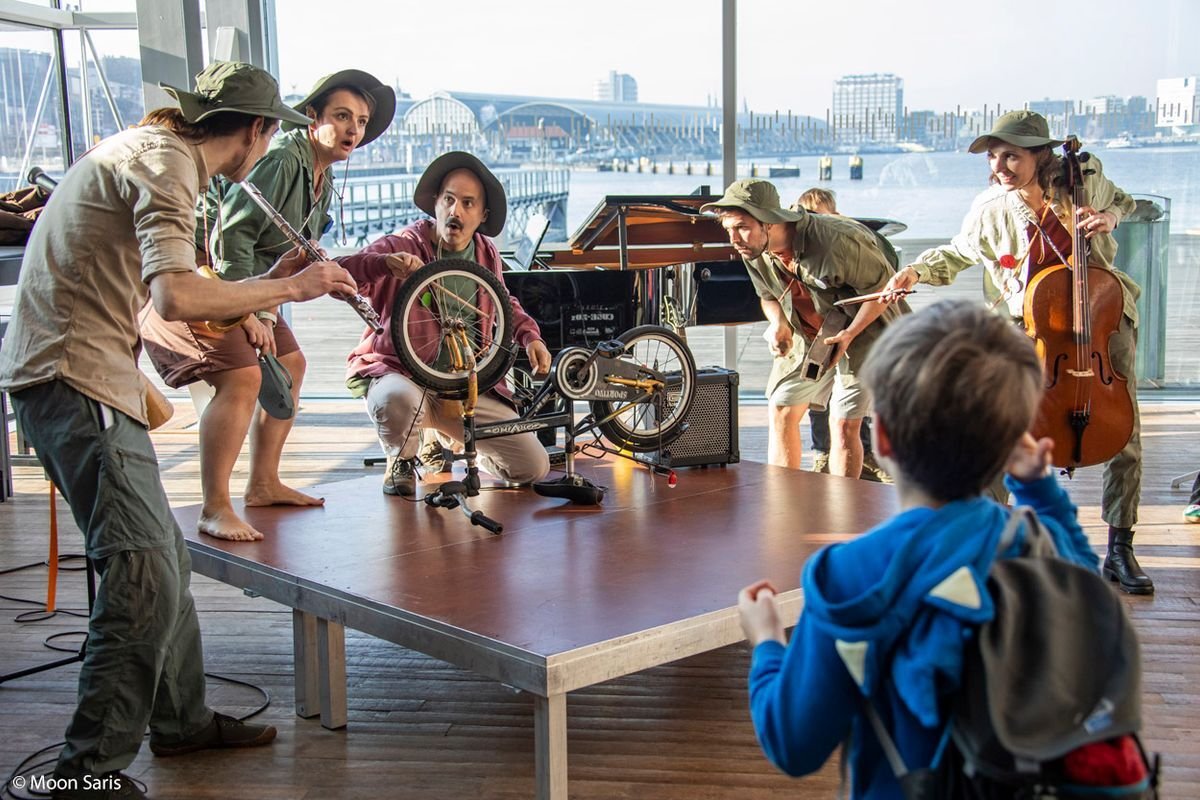 November Music: Sound Explorers (6+) - Modelo62